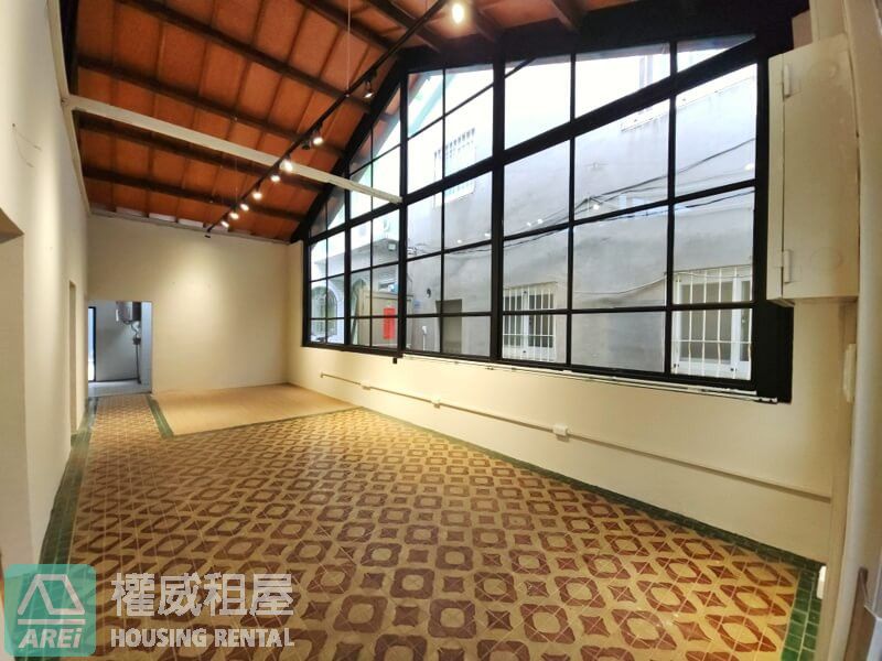 鹽埕風華∣古厝風情∣商業空間