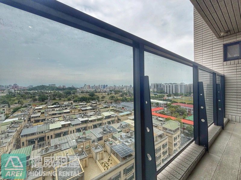 太普美術海採光三房平車