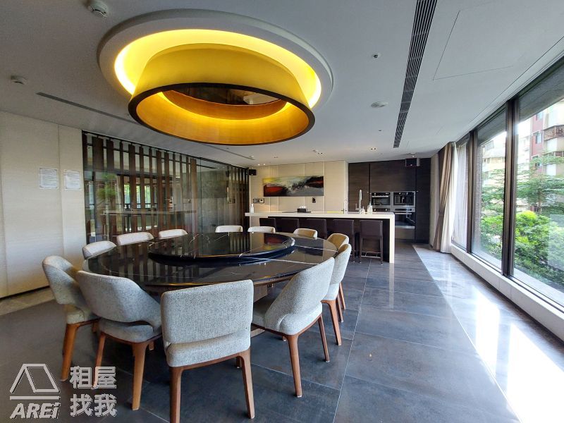 近三多商圈、文化中心生活圈 | 二聖公園、中正高工 | 國泰Double A  高樓層大無限景觀4房平車