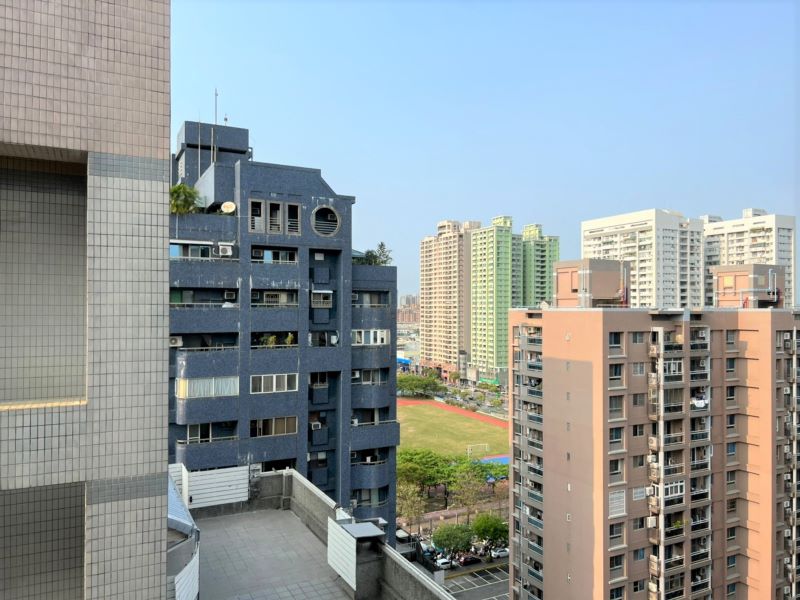 R14巨蛋|琉璃園|高樓景觀3房+1閣樓
