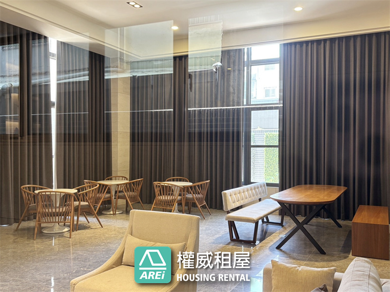 《四季春》——楠梓車站正核心・2房質感宅｜可租補可寵