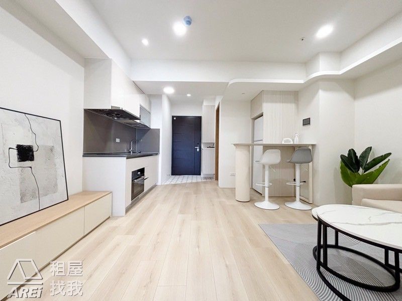 三多捷運站|京城新世界全新景觀2房|高空泳池|可租補