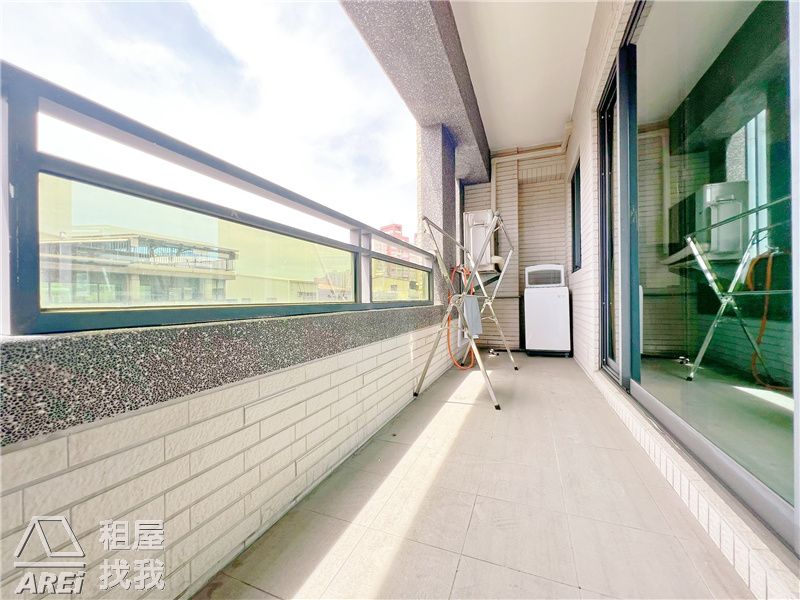 鼎中文藻商圈超大空間明亮大套房