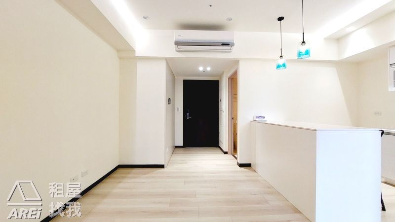 愛情河左岸｜兩房設計宅，藏身繁華中的靜謐奢居