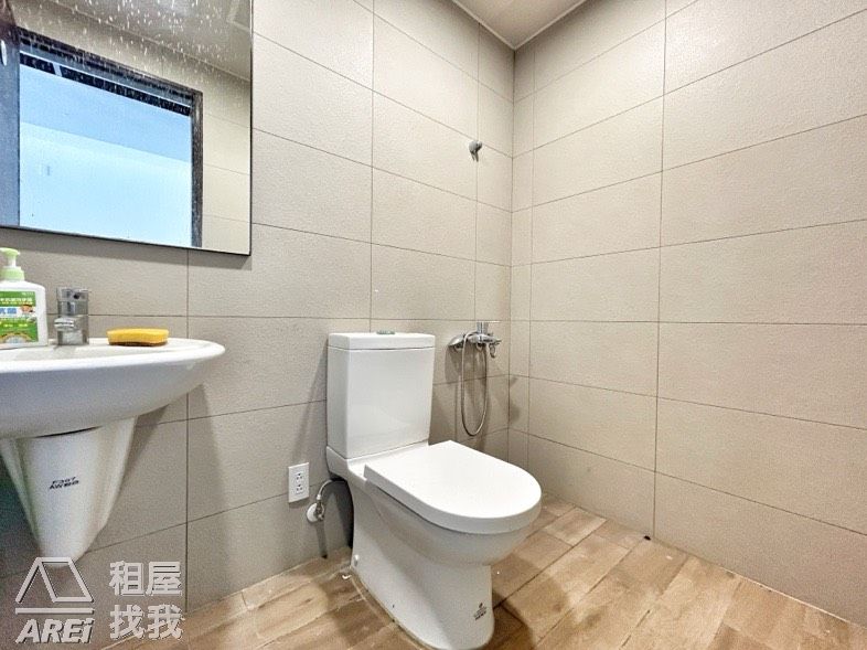 陽光新未來｜土庫商圈挑高臨路店面+車位