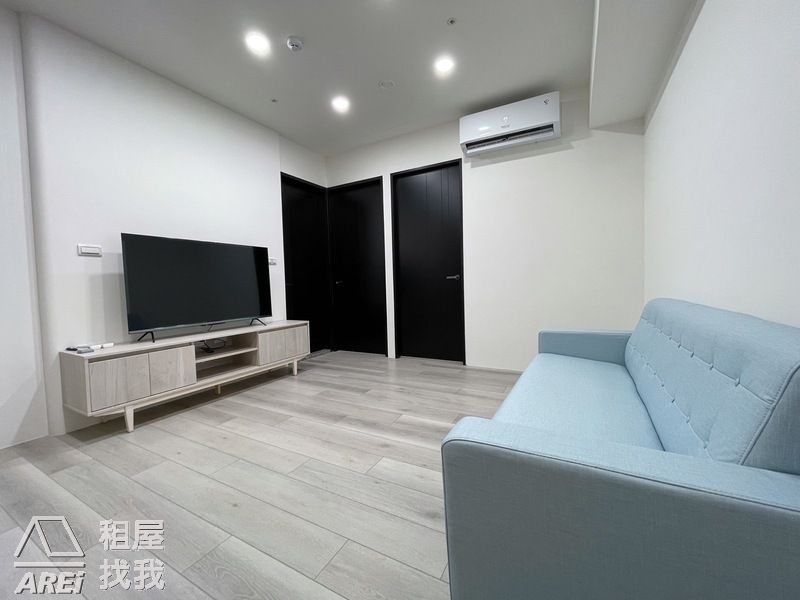 果貿華友聯NeXT21全新兩房首次出租平車