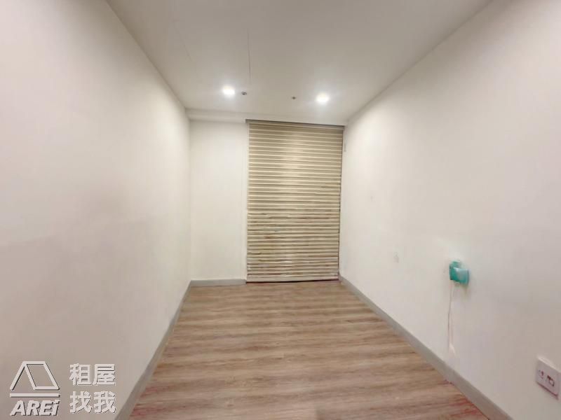 美術館｜美術皇居｜泳池明亮3+1房平車