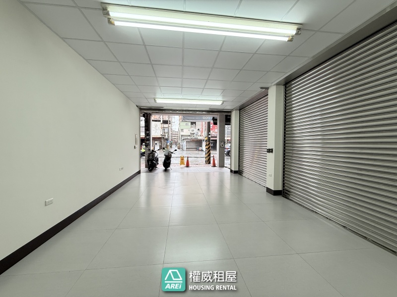 建工商圈｜近高醫｜翻新電梯透天1、2樓出租