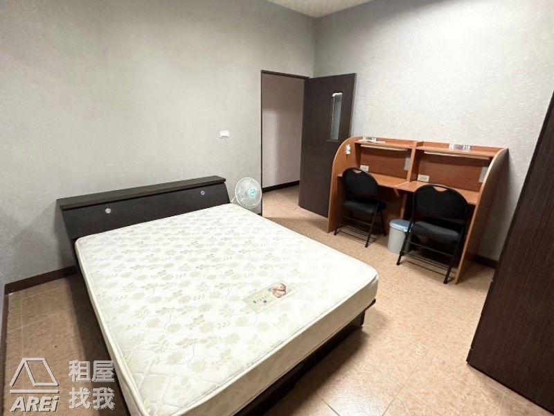 近高醫商圈翻新裝潢優質五房雅房