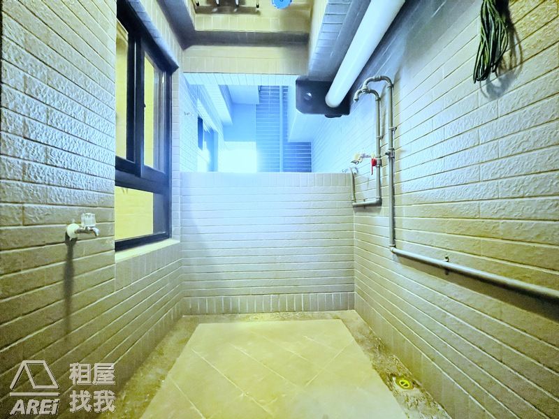 靜巷綠意新地標 | 崑庭馥御質感2+1房平車 | 可租補