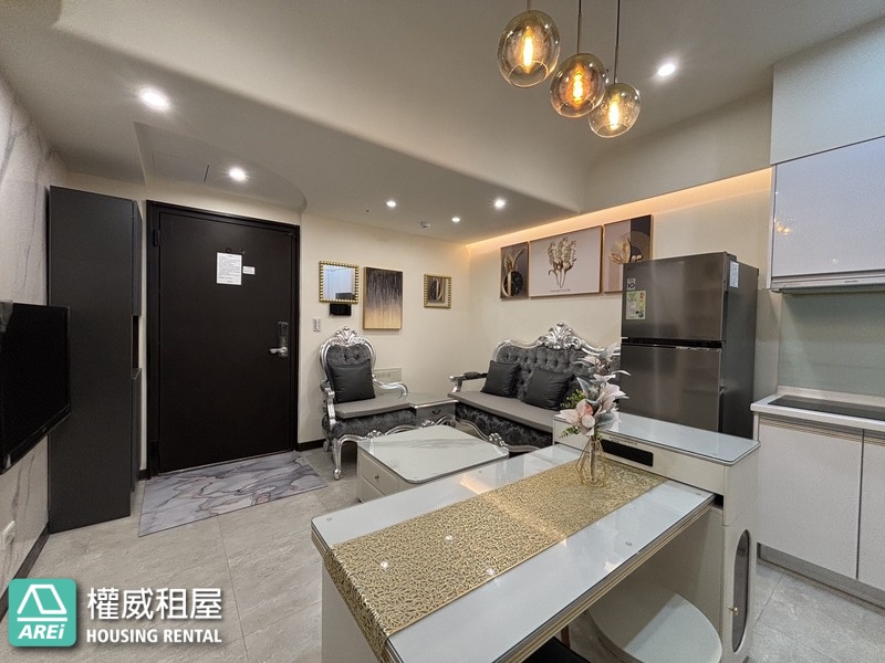 輕奢歐風宅🧳外商首選｜外派高階主管｜高樓灣景兩房｜捷運