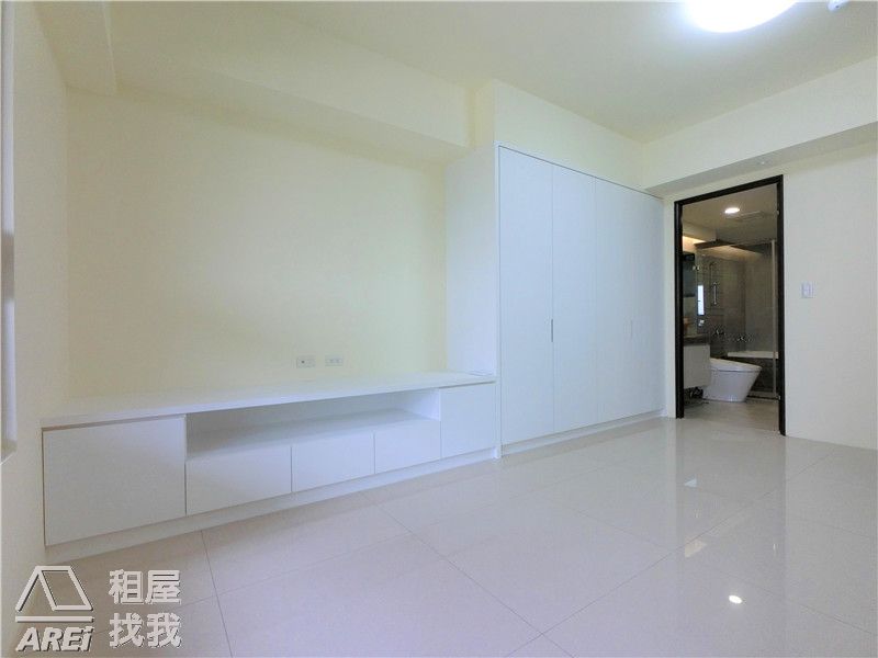 🏙️ O6信義國小站 | 鳳凰中正 | 中正金融商圈核心地段