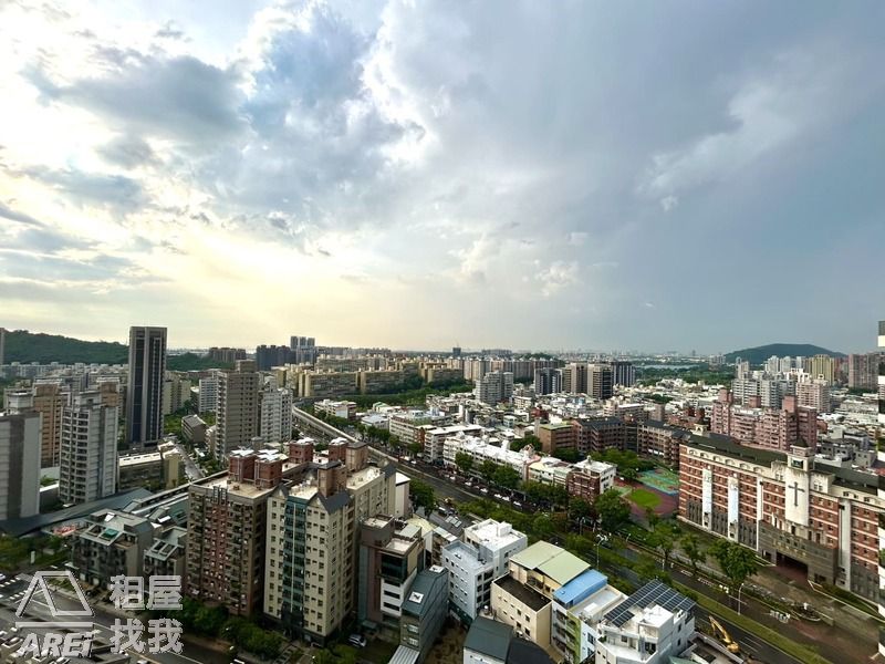 整層住家｜美術白天鵝｜精緻裝潢一大房｜開放式空間｜大平車