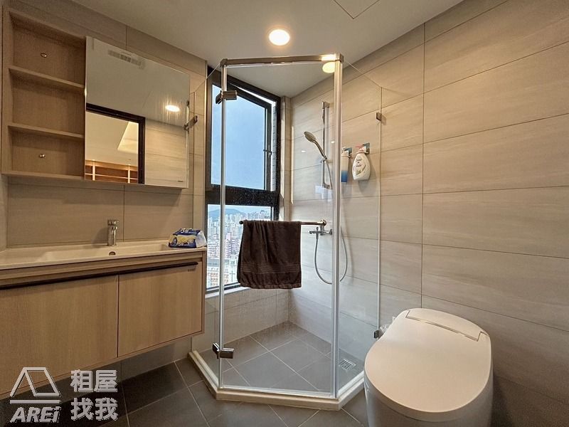 整層住家｜美術白天鵝｜精緻裝潢一大房｜開放式空間｜大平車