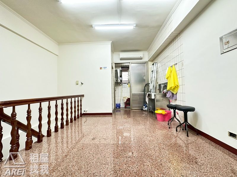 六合夜市自立二路上金店住