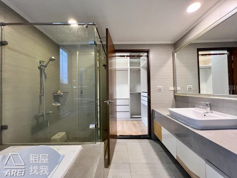 🏡美術館|鳳凰會名宅3+1雙主臥平車泳池