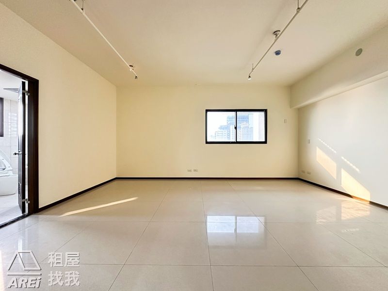 台鋁欣灣時代空屋3大主臥平車