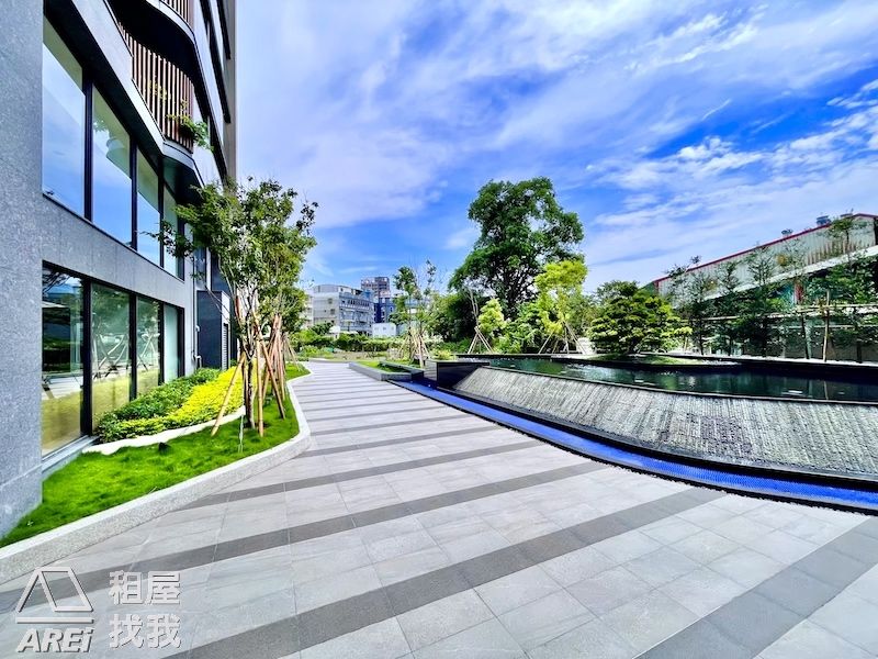 右昌商圈華尚ART 2房超大客廳景觀平車