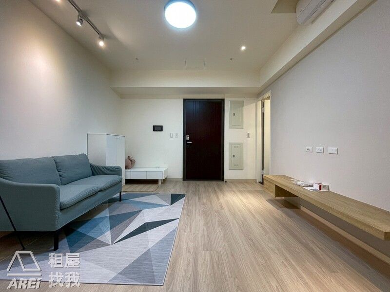 三民｜龍騰鑫天地｜商圈靜巷質感2房