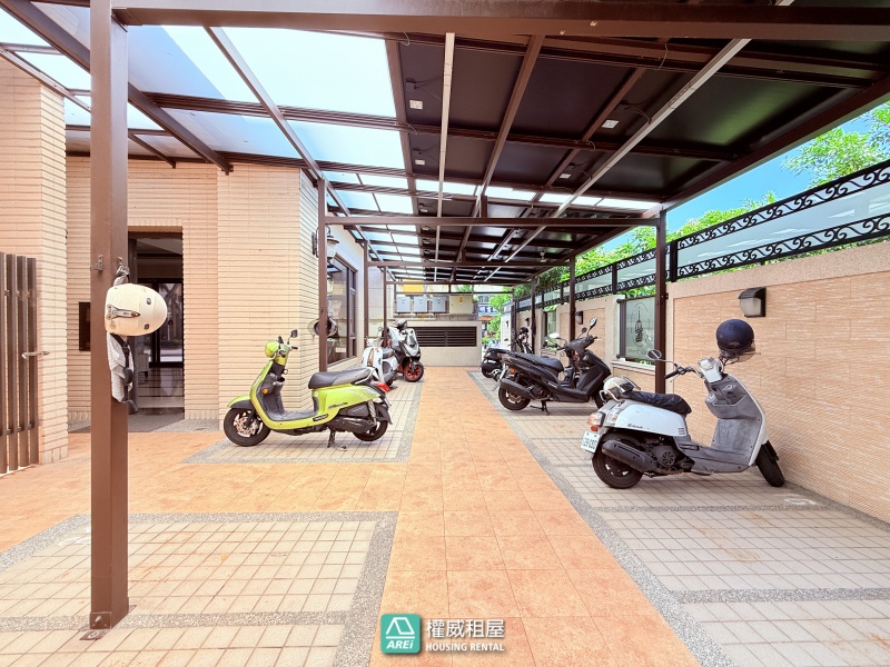 香榭城堡｜稀有出租2+1房雙衛平車｜可租補