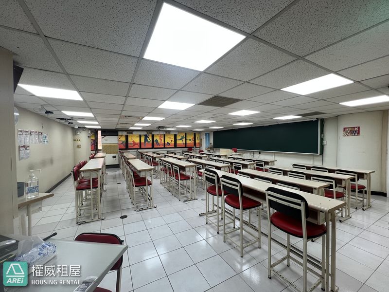 權狀34坪美麗島捷運站辦公室補習班