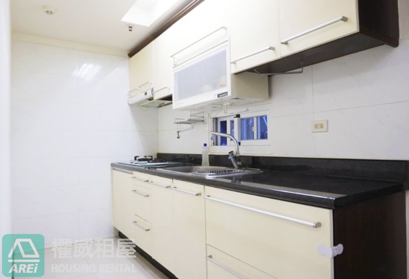 京城國家美術館｜大空間優美4房平車