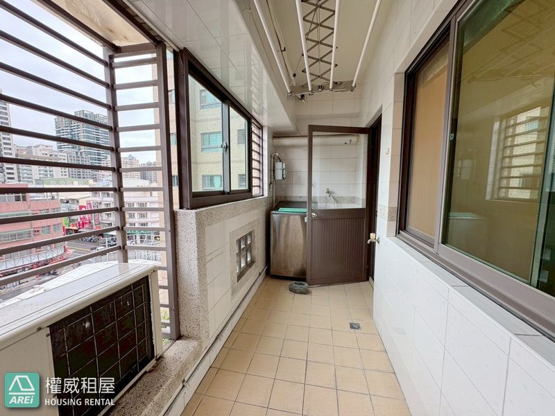生態園區MRT｜芙蓮天｜採光典雅3+1房含平車