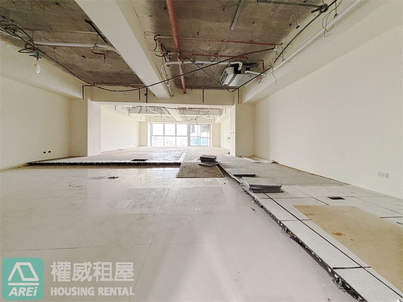 市政總裁🔥高樓視野辦公室出租✨自裝潢空間大