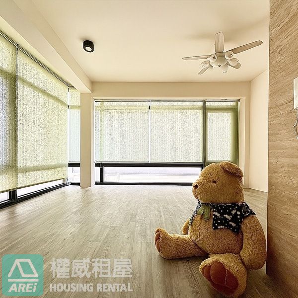 美術館靜巷雙拼電梯別墅｜稀有百坪大空間｜只有美的獨特可以形容