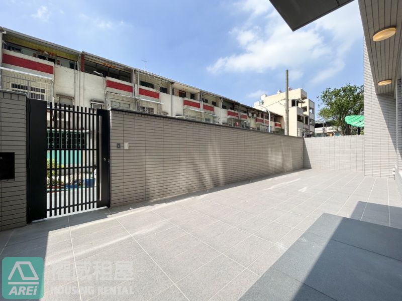 太普風光 on line 挑高2+1房平車