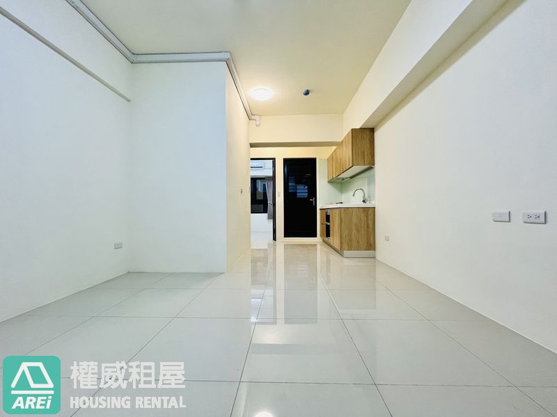 楠梓高大特區｜崑庭馥御｜可租補｜2房2衛+雙平車