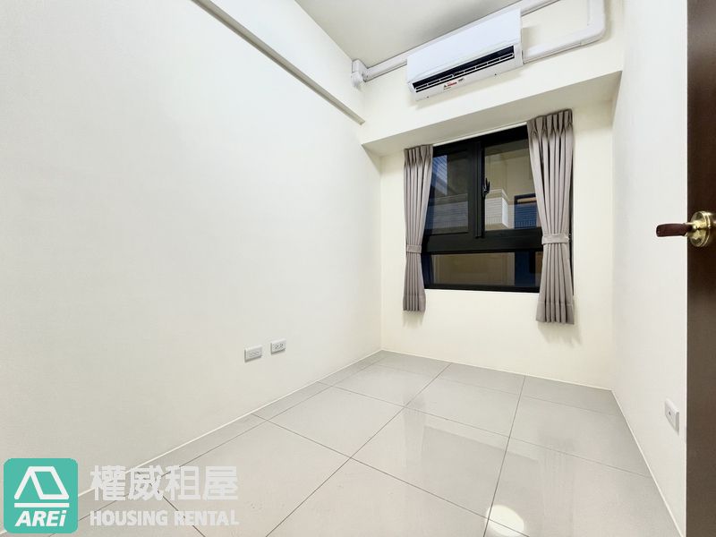 楠梓高大特區｜崑庭馥御｜可租補｜2房2衛+雙平車