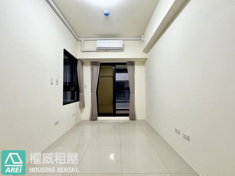 楠梓高大特區｜崑庭馥御｜可租補｜2房2衛+雙平車