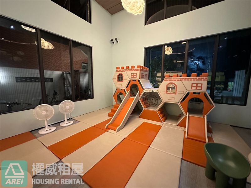 楠梓｜博愛 PARK ONE｜質感3房 × 雙衛設計