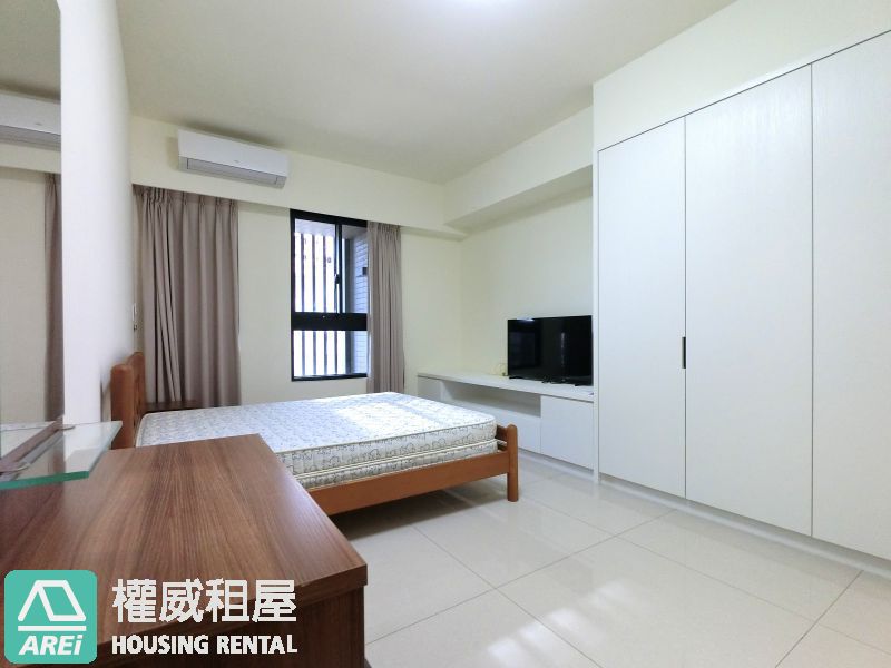 🏙️ O6信義國小站 | 鳳凰中正 | 中正金融商圈核心地段