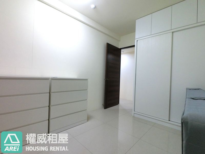 🏙️ O6信義國小站 | 鳳凰中正 | 中正金融商圈核心地段