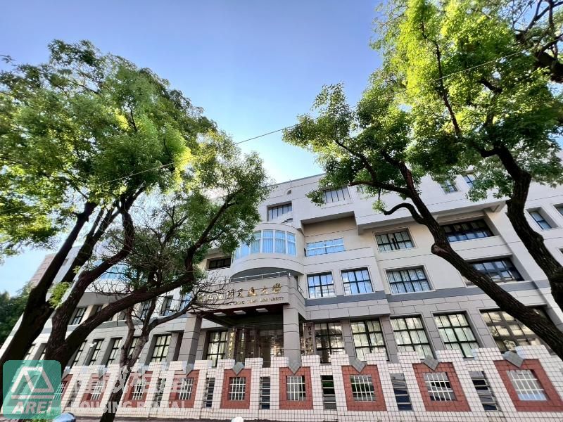 🌳蓮池潭巨蛋|心儀大空間3房平車|高潭市2