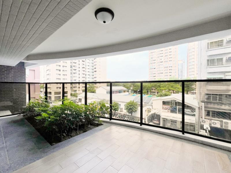 🏙️ 左營高鐵榮總｜棋琴26・質感3房平車
