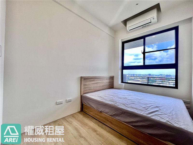 大寮MRT｜太普風光OnLine｜全新交屋 太普質感宅 開放辦公空間+平車