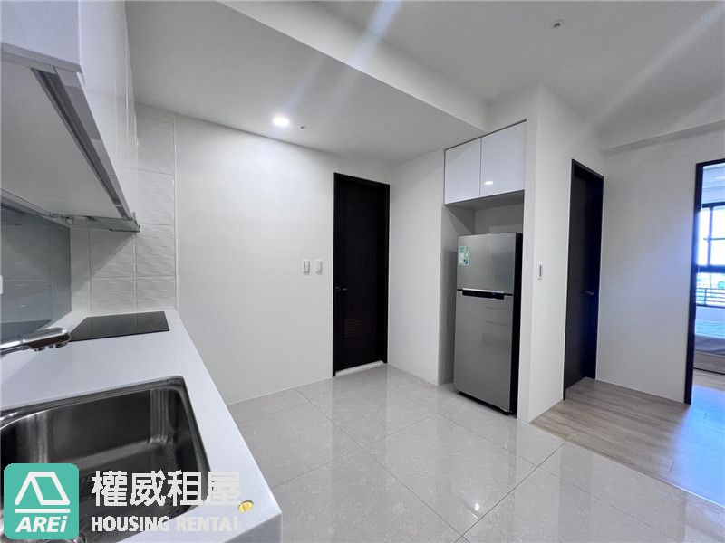 大寮MRT｜太普風光OnLine｜全新交屋 太普質感宅 開放辦公空間+平車