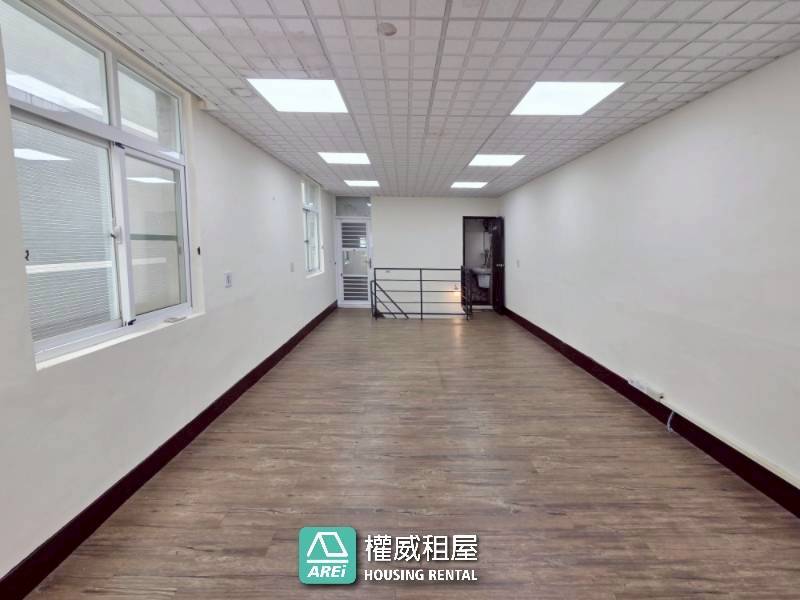 三多商圈｜光華夜市｜整棟透天店住｜住辦通用