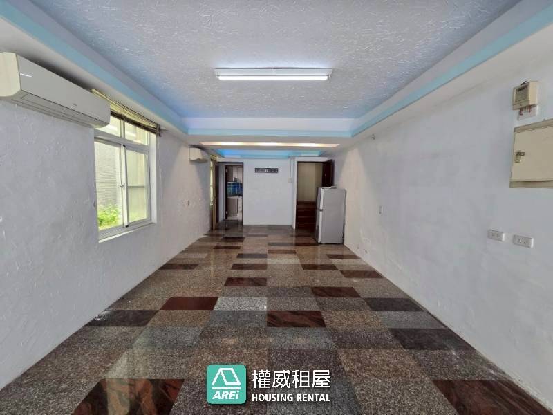 三多商圈| 光華夜市| 整棟透天店住| 住辦通用