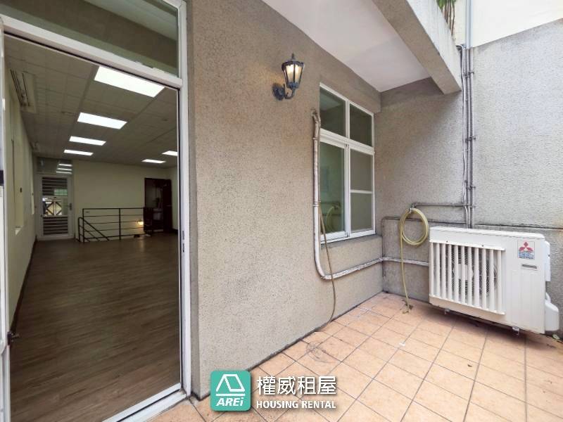 三多商圈｜光華夜市｜整棟透天店住｜住辦通用