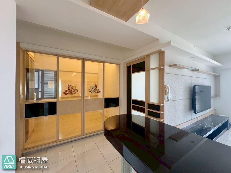 輕軌馬卡道｜悅讀山妍2+1房｜平車美術館