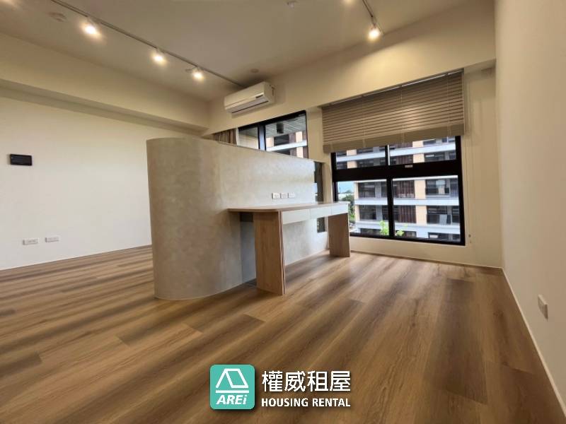 台南東區．新都心│清景麟研森│全新2+1房平車・可租補