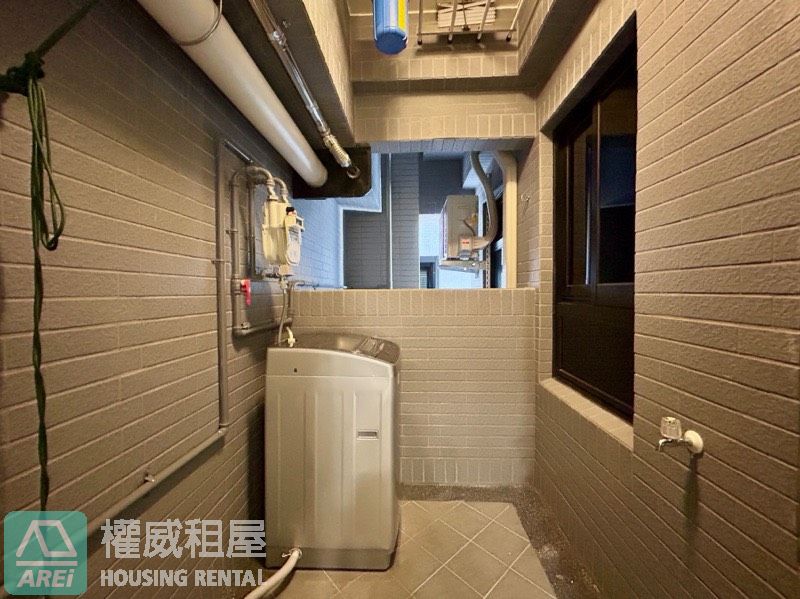 崑庭馥御｜高大特區絕美採光3房平車可租補