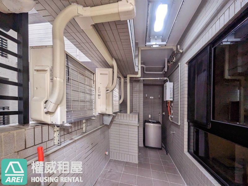 鳳凰中正舒適3房車位