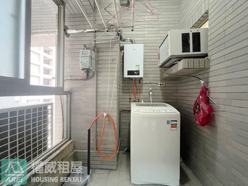 農16凹子底新都心｜典雅明亮2+1房