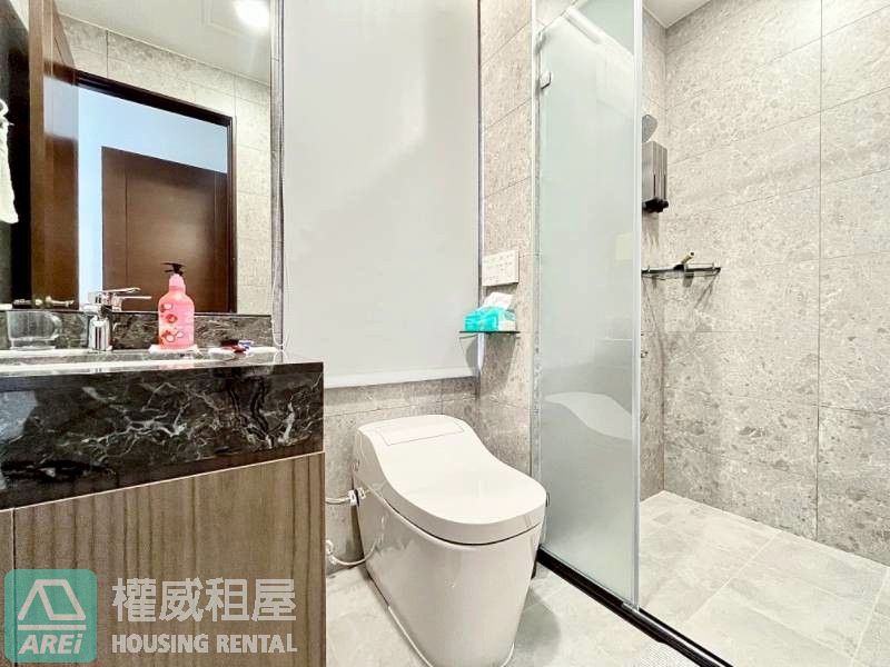 🏡 整層住家｜美術館特區｜惟美術輕豪宅質感 2+1房平車