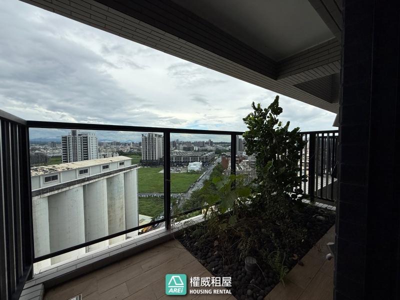 近高鐵 榮總｜侑城M+優質景觀宅2+1房雙衛平車